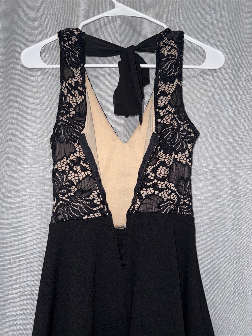 B. Darlin Black Lace Bodice Fit & Flare Formal Dress - Picture 5 of 9